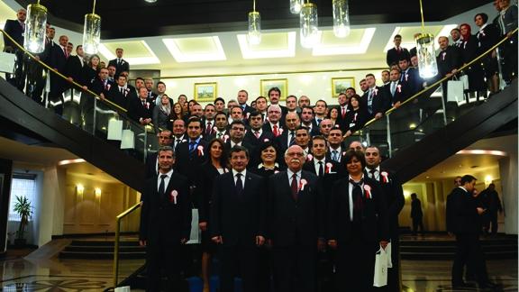Başbakan Davutoğlu, 81 İlden Gelen Öğretmenleri Kabul Etti