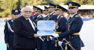 HaberinBakan Avcı, Deniz ve Hava Harp Okulu mezuniyet törenine katıldı Açıklamalı Görseli