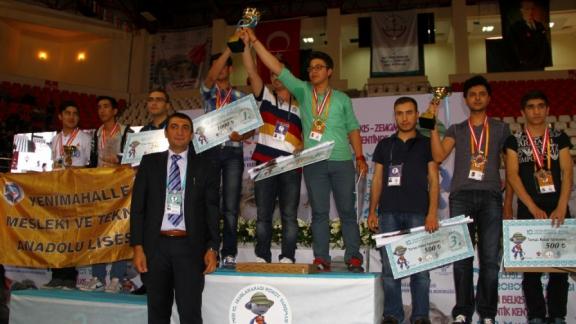10. Uluslararası Robot Yarışması ödülleri sahiplerini buldu