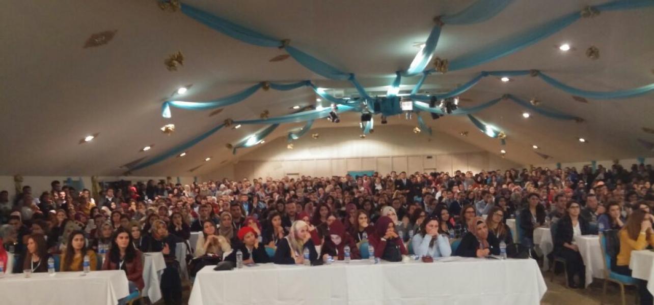 Öğretmenler Suriyeli çocuklara Türkçe öğretecek