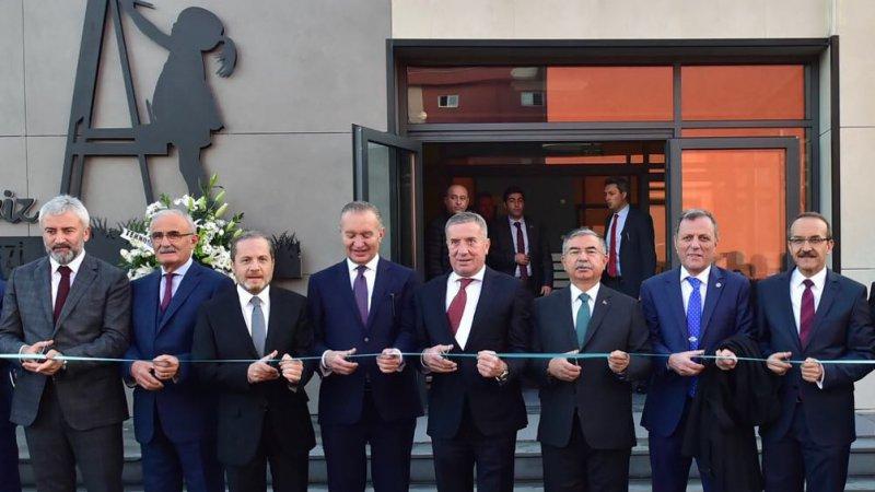 Aydınlık Türkiye için eğitim Aydınlık Türkiye için eğitim