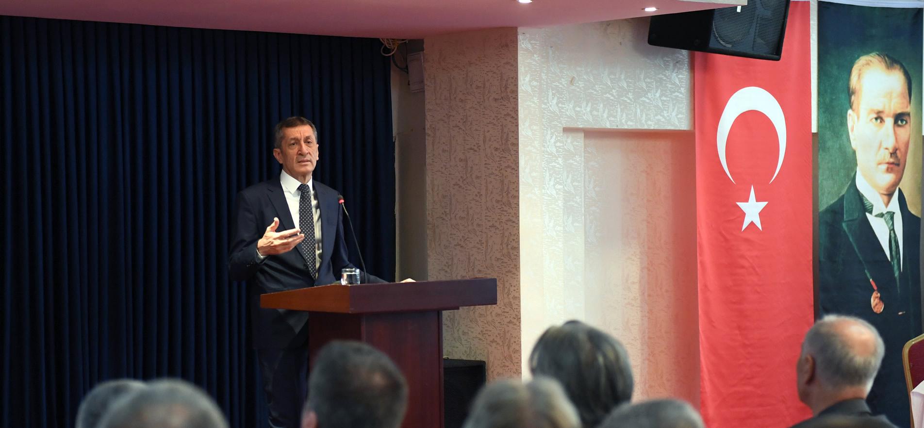 Bakan Selçuk: