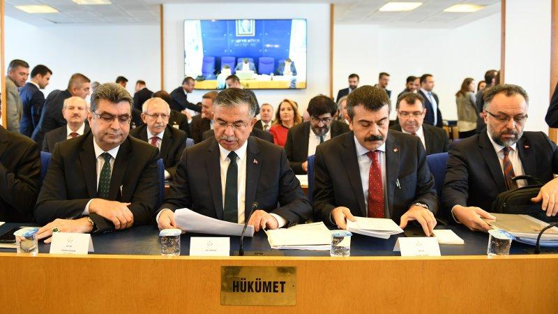 Bakan Yılmaz, TBMM Plan ve Bütçe Komisyonu´nda sunum yaptı