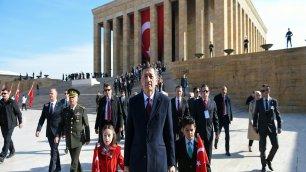 MİLLÎ EĞİTİM BAKANI SAYIN ZİYA SELÇUK'UN 23 NİSAN ULUSAL EGEMENLİK VE ÇOCUK BAYRAMI MESAJI