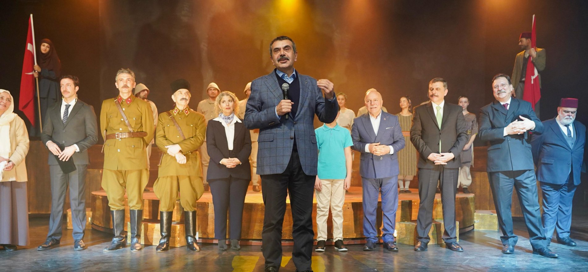 BAKAN TEKİN, ERZURUM'DA