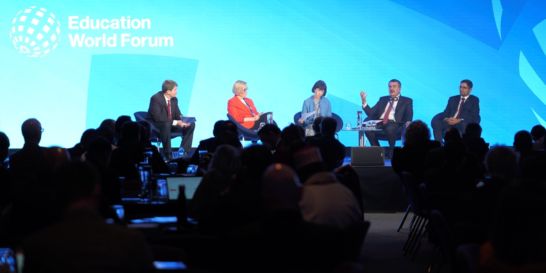 MINISTER TEKİN ATTENDS THE EDUCATION WORLD FORUM IN THE UK