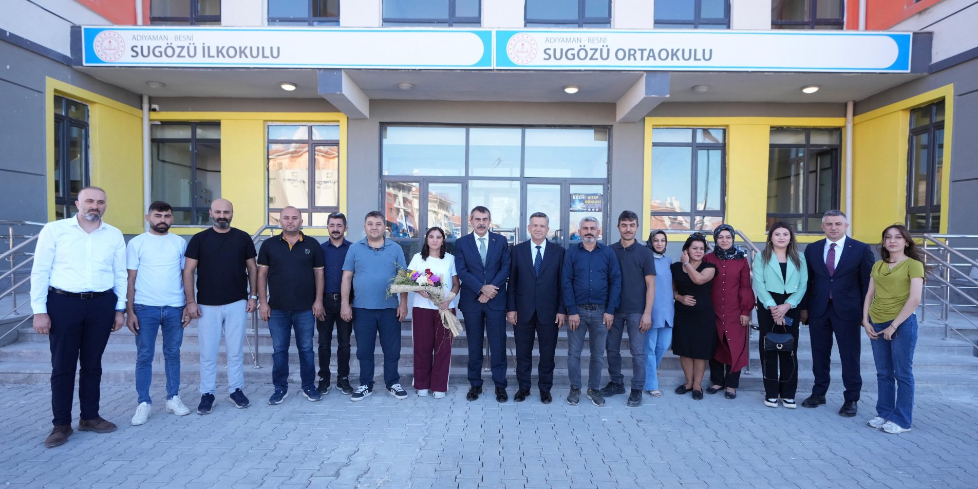 BAKAN TEKİN'DEN ADIYAMAN'DA SÜRPRİZ OKUL ZİYARETİ