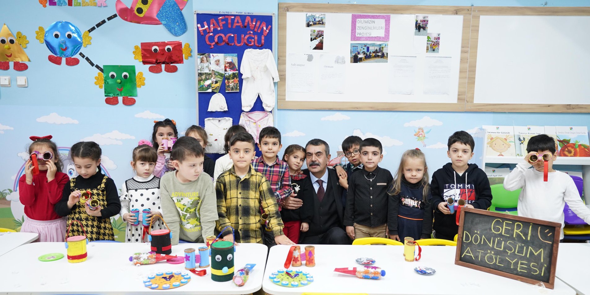 BAKAN TEKİN, 