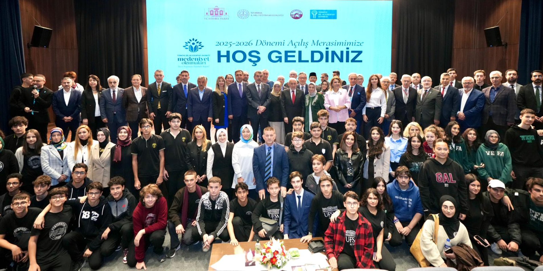 BAKAN TEKİN, 